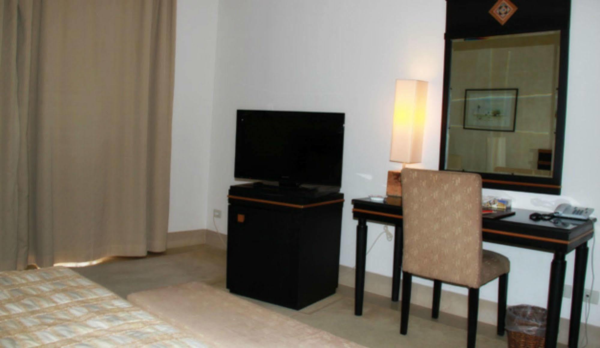 Hotel Borj Dhiafa à Sfax Extérieur photo